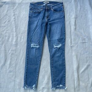 Levi’s 711 skinny jeans